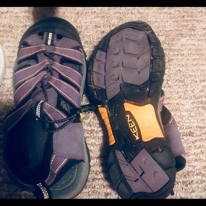 Keen shoes